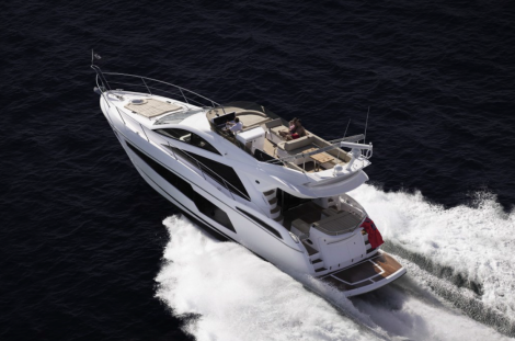 A Sunseeker Manhattan 55 has been dressed by The White Company at the Southampton Boat Show