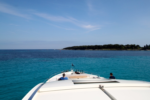 The charter enjoyed glorious sunshine around the islands near to Cannes
